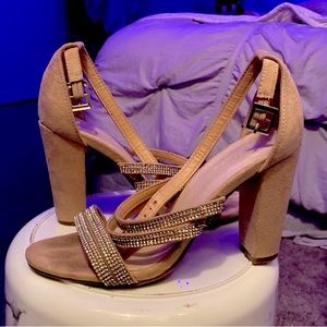 David’s bridal high heels